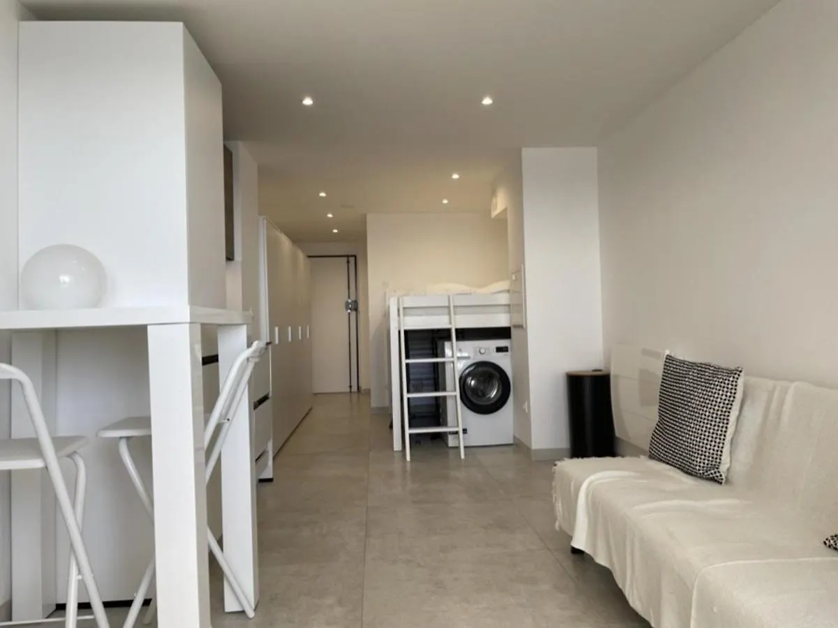شقة Studio Cabine Avec Terrasse, Piscine Et Parking Pres De La Plage Cannes La Bocca - Fr-1-609-74 فرنسا