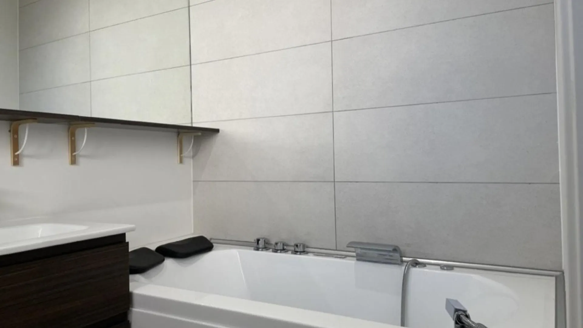 شقة Studio Cabine Avec Terrasse, Piscine Et Parking Pres De La Plage Cannes La Bocca - Fr-1-609-74
